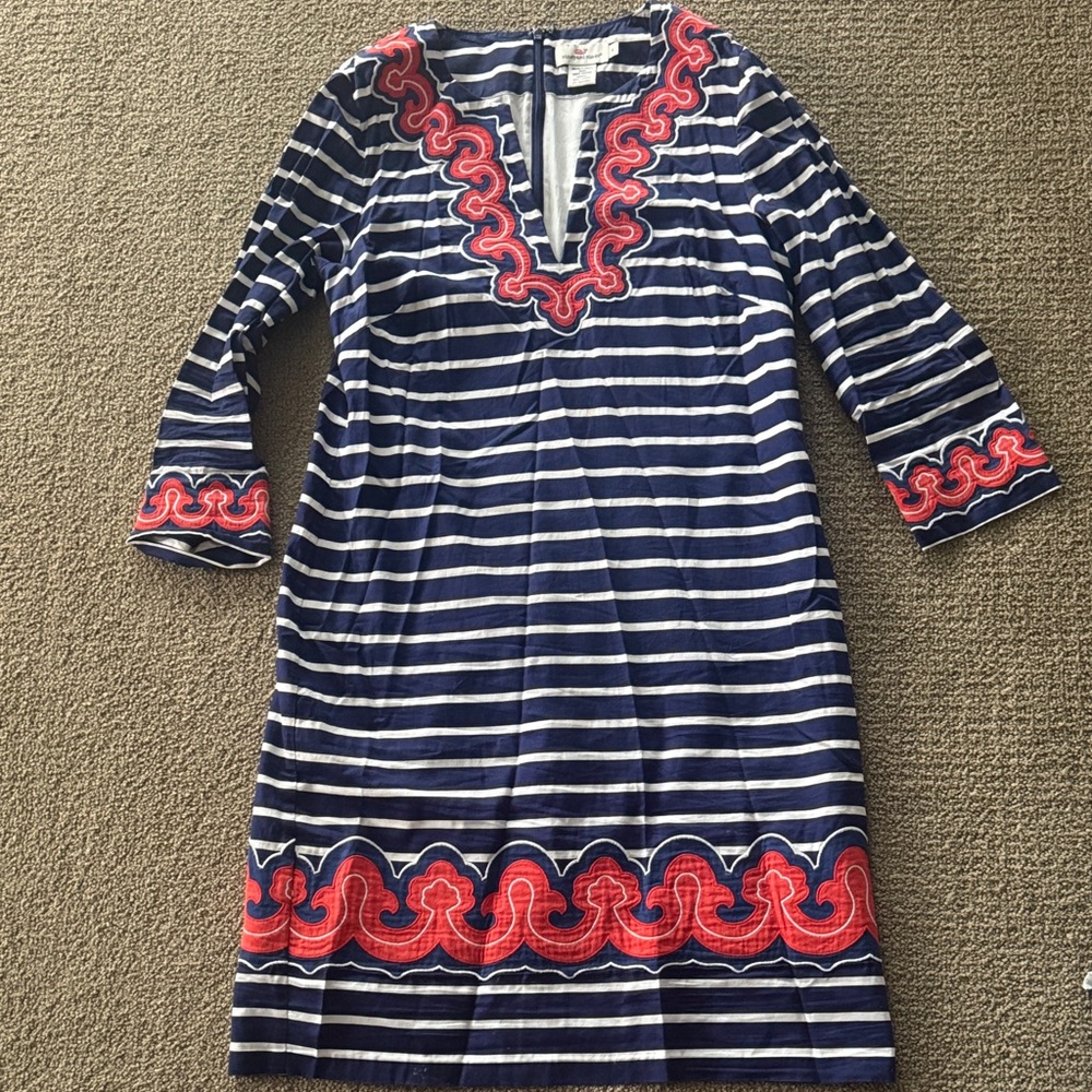 Vineyard Vines size 4 tunic dress navy and white stripe